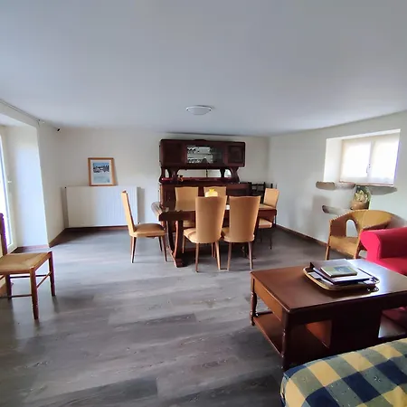 Superbe Maison, Piscine 6 A 10p Holiday home