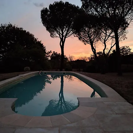 Superbe Maison, Piscine 6 à 10p Casa de Férias Sainte-Croix (Aveyron)